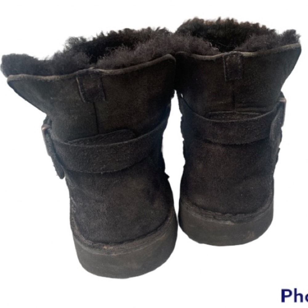UGG Elisa Suede Ankle Boot in Black - Size 8 - Picture 8 of 9